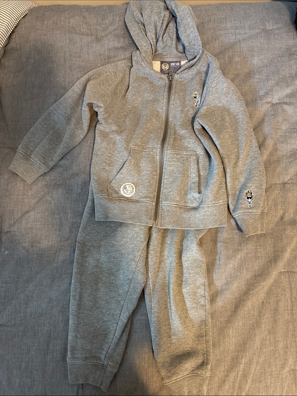 GOAT- Grey Kids Zip Hoodie & Sweatpants Set 5T